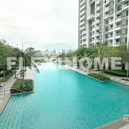 Netflix-Designed Studio Home At Cybersquare, Cyberjaya By Flexihome-My מראה חיצוני תמונה