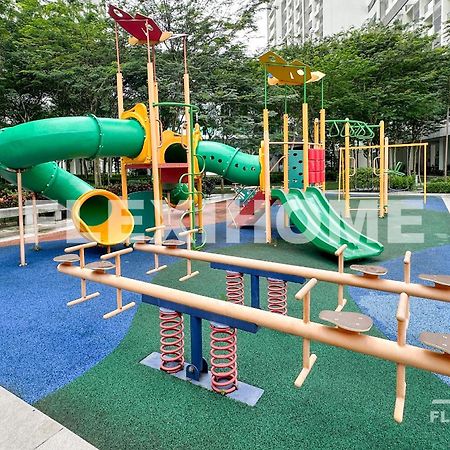 Netflix-Designed Studio Home At Cybersquare, Cyberjaya By Flexihome-My מראה חיצוני תמונה